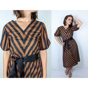 vintage 70s Toffee Brown CHEVRON Striped BELTED DRESS Medium secretary dress